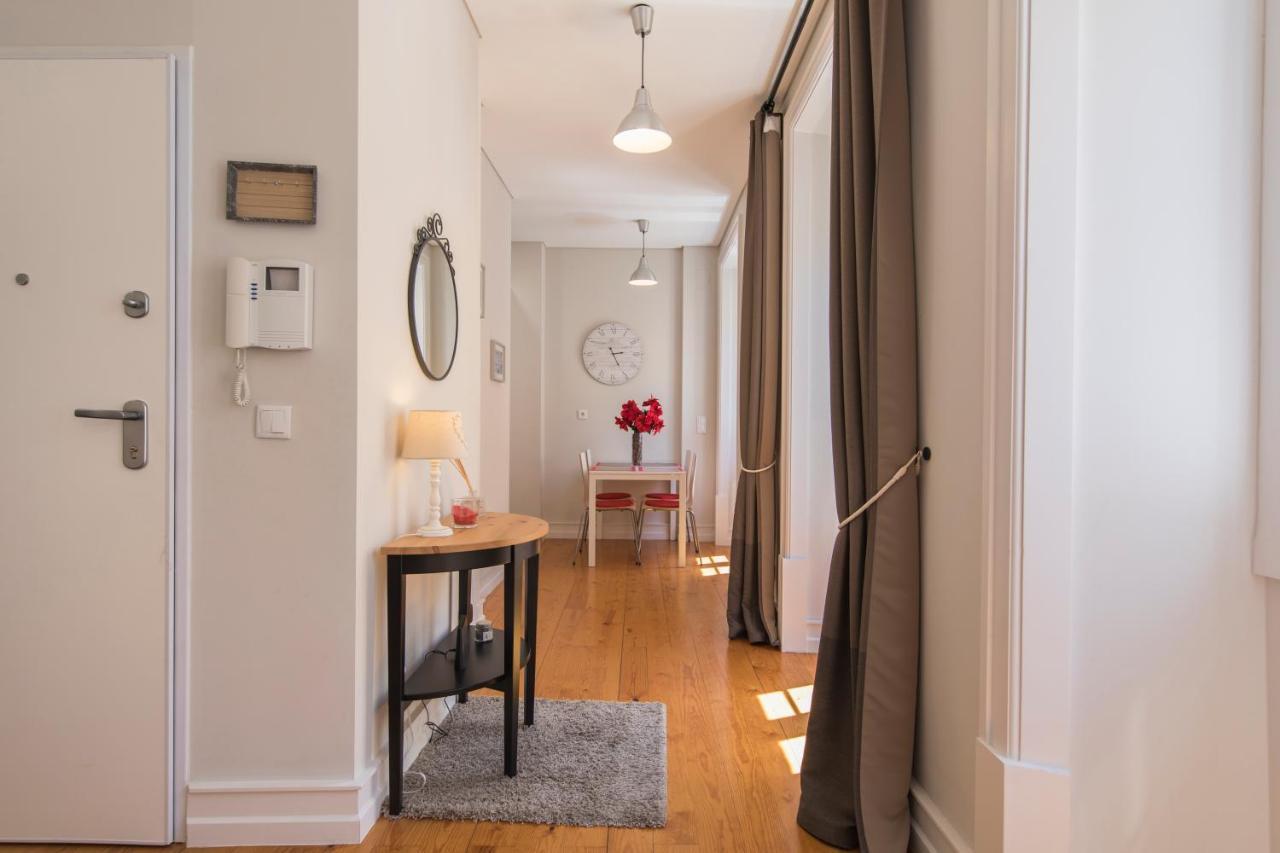 Cozy Flat In The Heart Of Alfama *