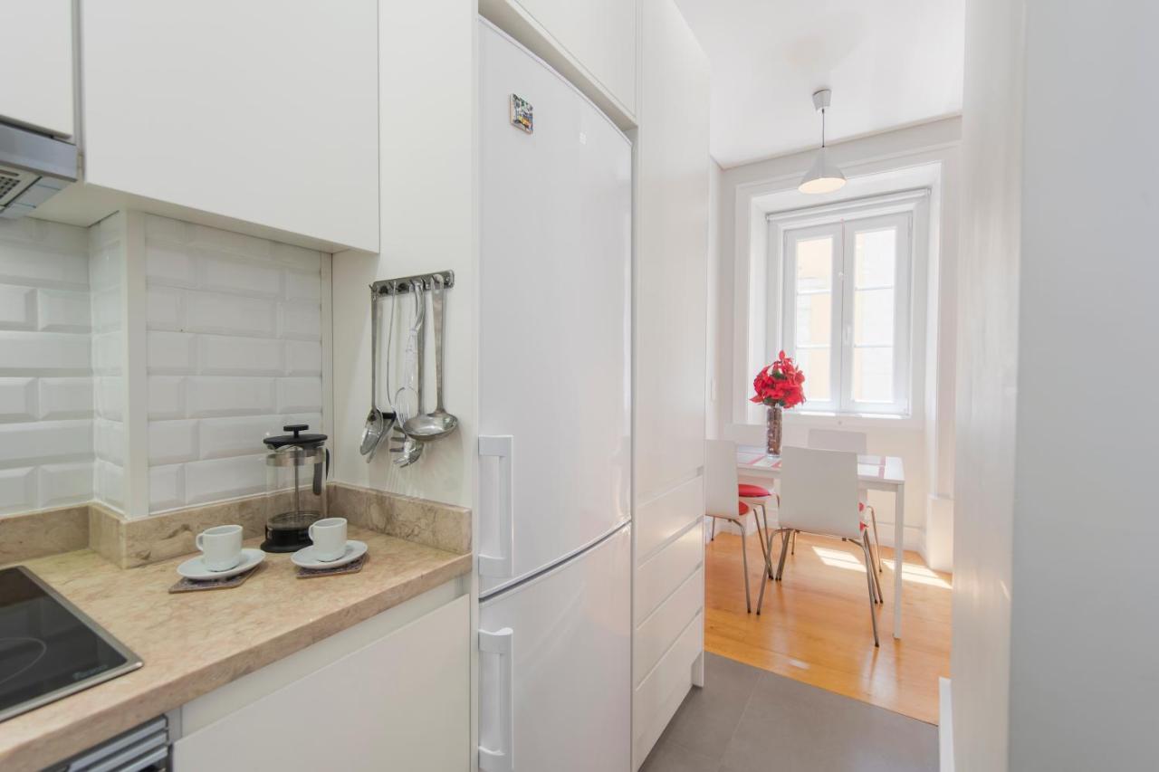 Cozy Flat In The Heart Of Alfama Apartamento